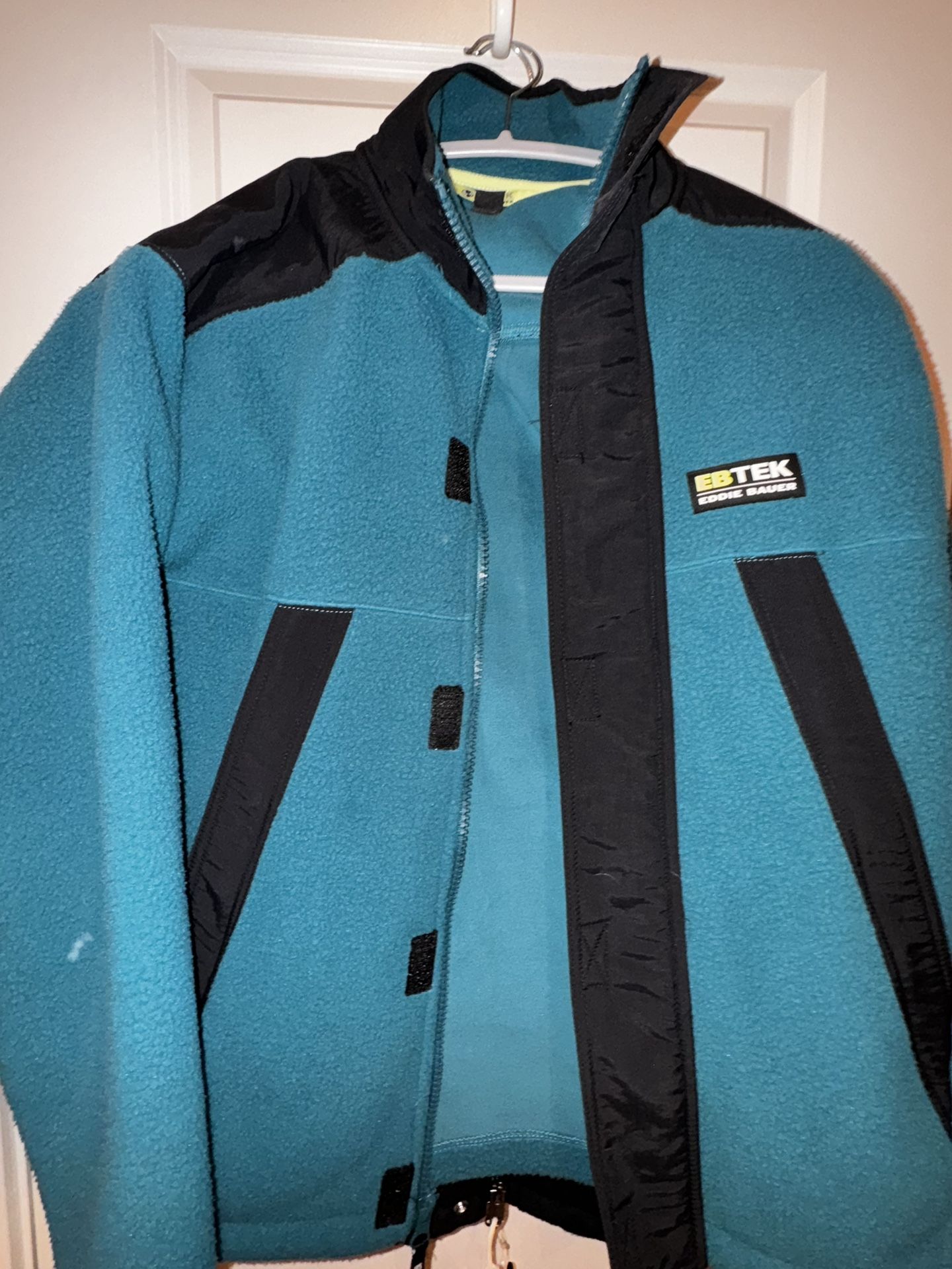 Men’s Eddie Bauer EBTEK fleeces. NEW