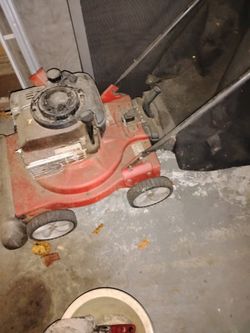 Yard vacuum and chipper