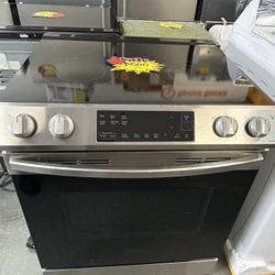 SAMSUNG SLIDE IN ELECTRIC STOVE STAINLESS STEEL CUSTOMER RETURN!!!!!! 