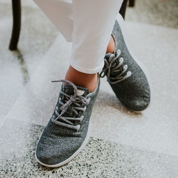 ALLBIRDS Women’s Natural Grey Merino Wool Runners Lace Up Sneaker Shoes