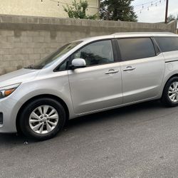 2015 Kia Sedona LX