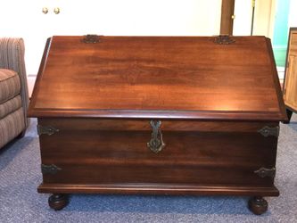 Vintage Lane Furniture “Sweetheart” Cedar Chest- $145. or B/O