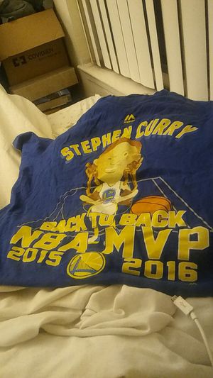 Photo Stephen Curry Back To Back Mvp 2015, 2016 Medium Sized Tee Shirt