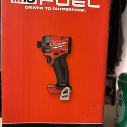 Milwaukee 1/4 Hex Impact 