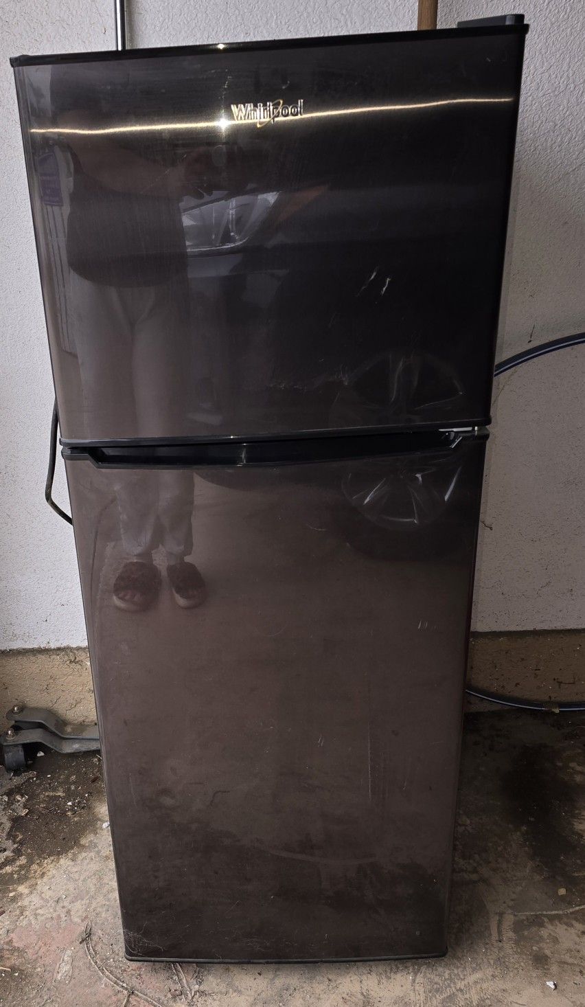 Whirlpool Mini Fridge 