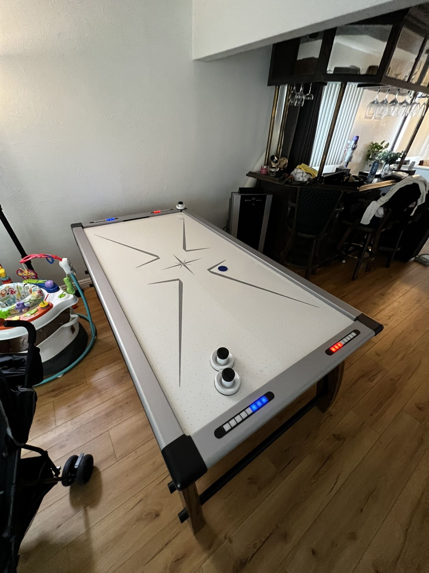 Air Hockey Table