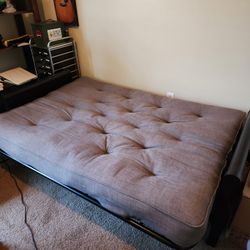 Futon very comfortable 