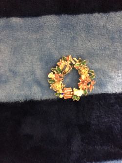 Avon reef pin