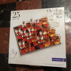 25-piece Checker Shot Set, Glass, 14”x14” Board