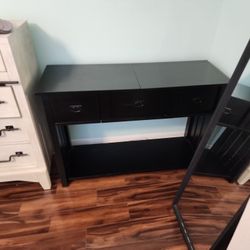 Computer Desk Or TV Stand