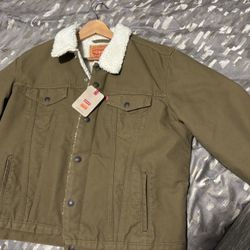 Levi’s Authentic Jacket. New Tan. Size Large 