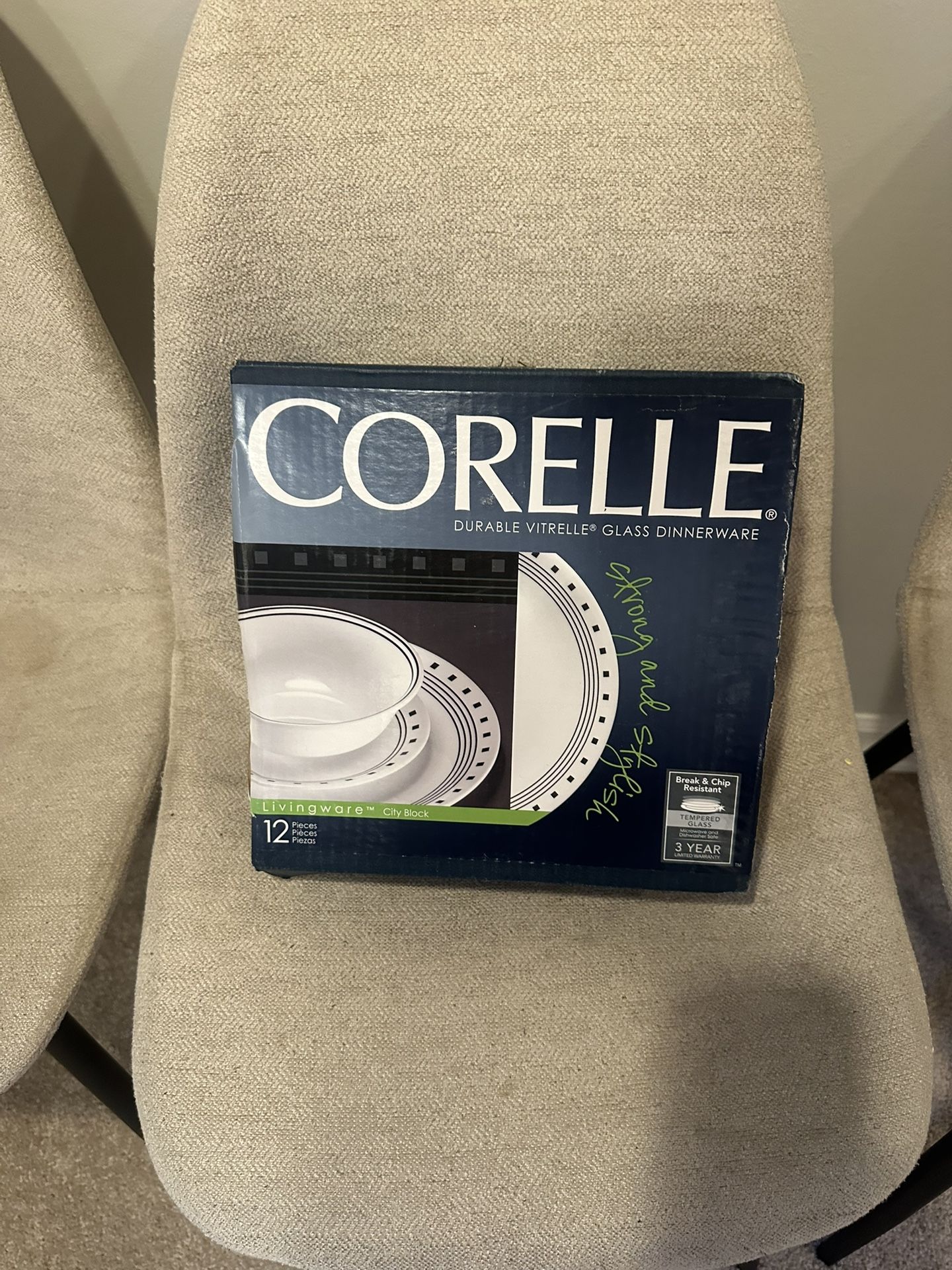 12 Pieces Corelle Set