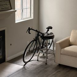 Bundle: Cannondale Road Bike & Xbox Series S