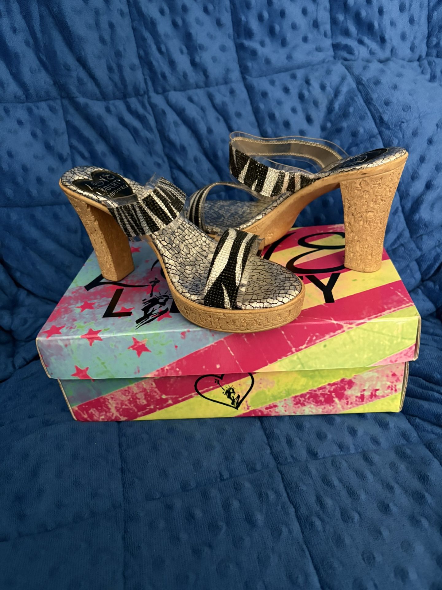 Love And Liberty Wedge Heels