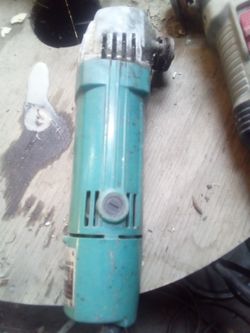 Makita Grinder
