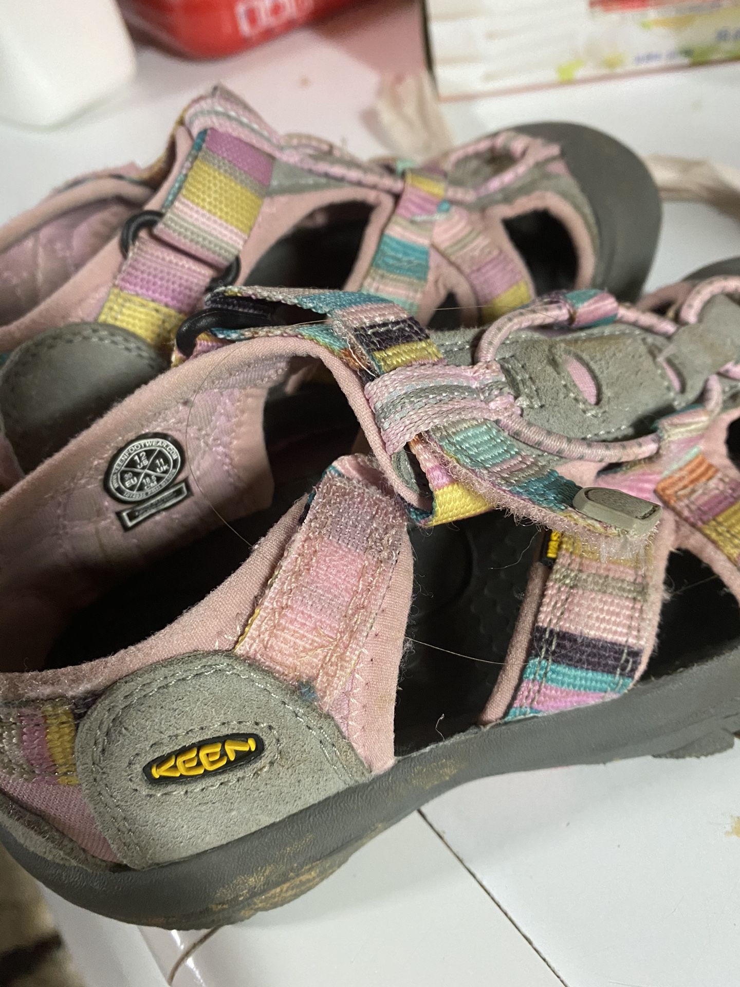 Girls Size 12 Keen Sandals