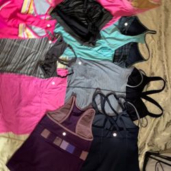 Lululemon.  13 Pozas    X $65.  O. Cada Una $10