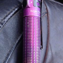 Baton 3 Max Flashlight With Charger 