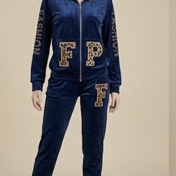Velvet Women Pajamas