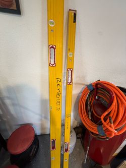 Large Yellow Spirit Level Set of 2