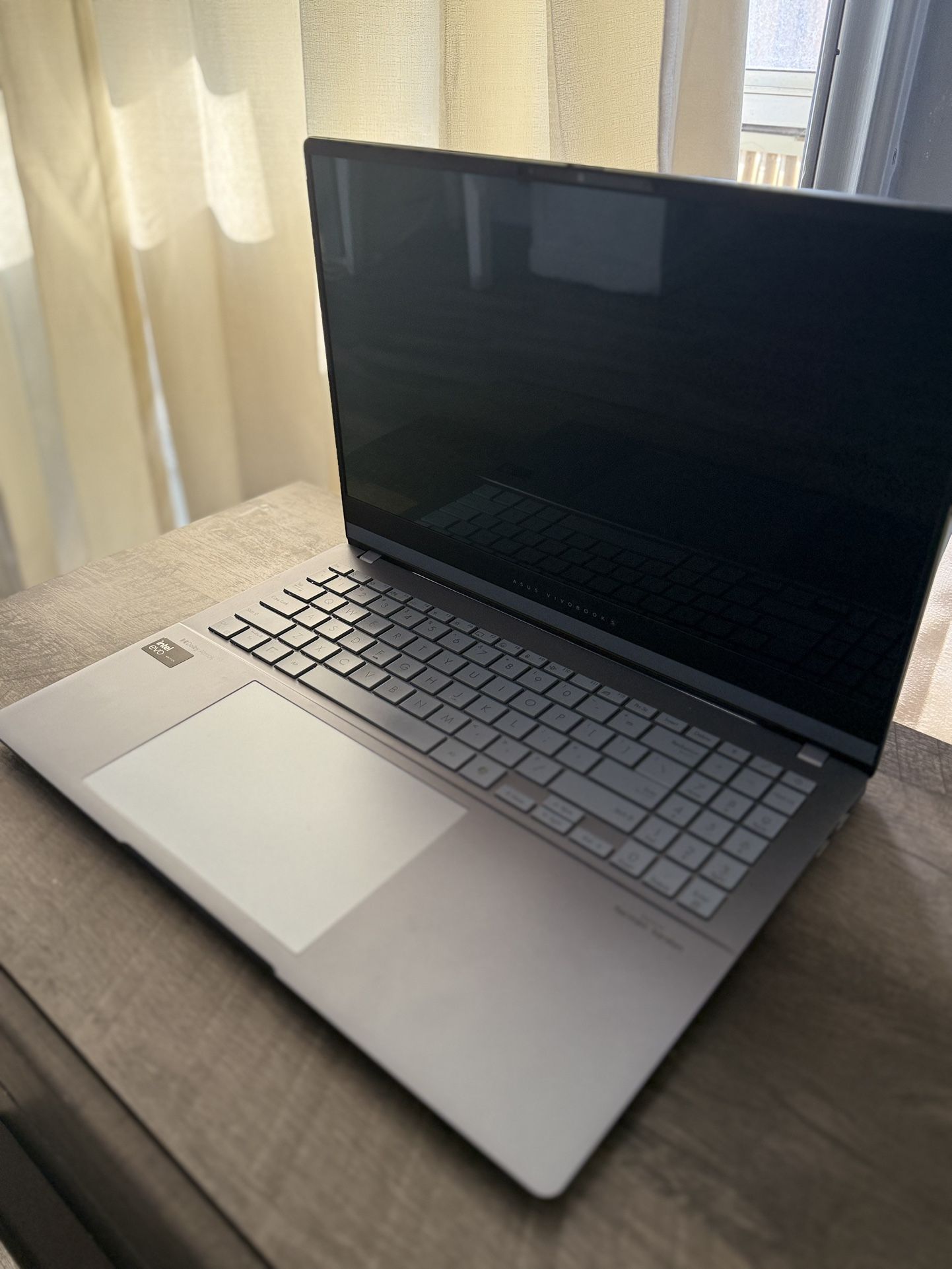 ASUS Vivobook S 15.6” OLED 3K 120Hz Mist Blue