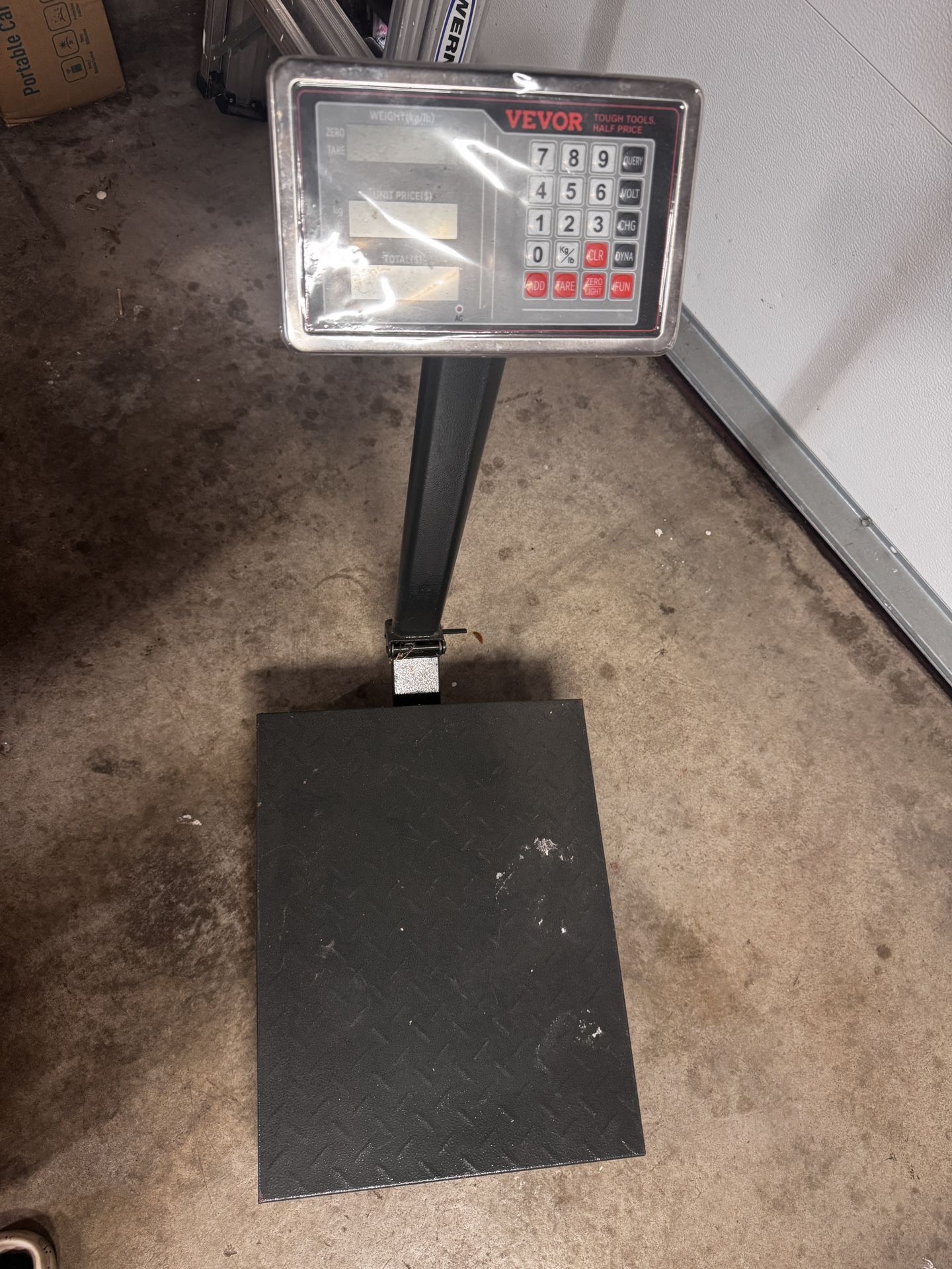 VEVOR Digital Platform Scale – 660 lb / 300 kg Capacity