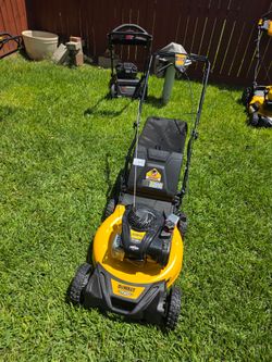 Dewalt 150cc Self Propelled Mower New $325 Price FIRM// Nueva PRECIO FIRME $325