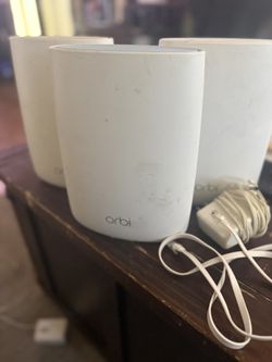 NETGEAR Orbi Home Mesh WiFi System (RBK50)