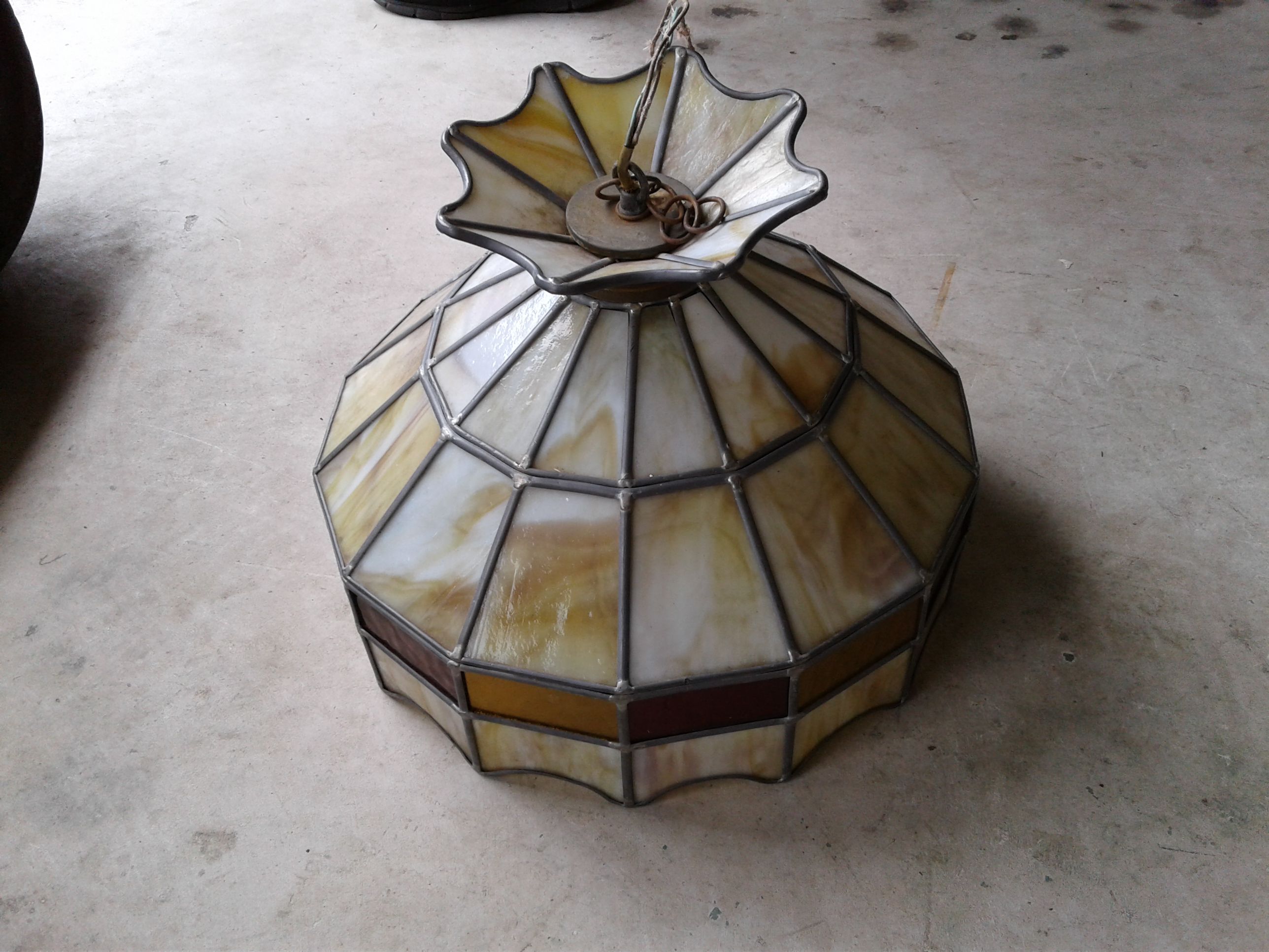 Staimed glass lamp