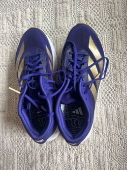 UW women’s shoes