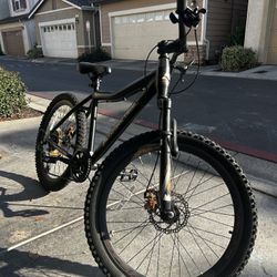 ozark trail mountain bike
