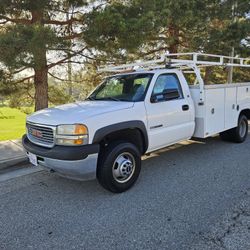 CHEVY GMC SILVERADO/SIERRA 3500 DUALLY, 1 TON, 10 FT. BED, CLEAN TITLE, SMOGGED, 2026 JULY TAGS.