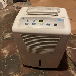 Dehumidifier 