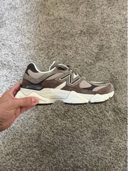 New Balance Unisex Lifestyle Shoes Size 7.5 (Women’s 9)