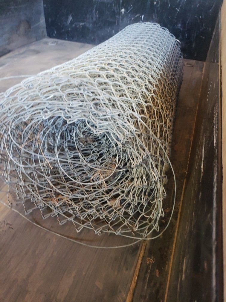 Some Fencing 100 For The Roll