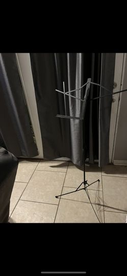 Music Notes Holder $15