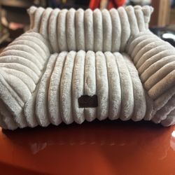 Bedsure Comfy Pet Fleece Cat/Dog Couch