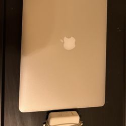 MacBook Pro silver Mid 2015 - 15 inch retina 