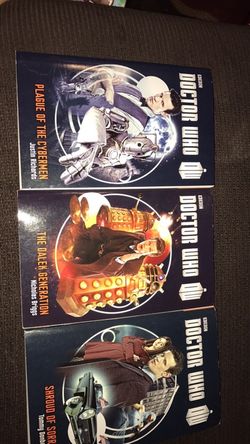 3 dr who books $10