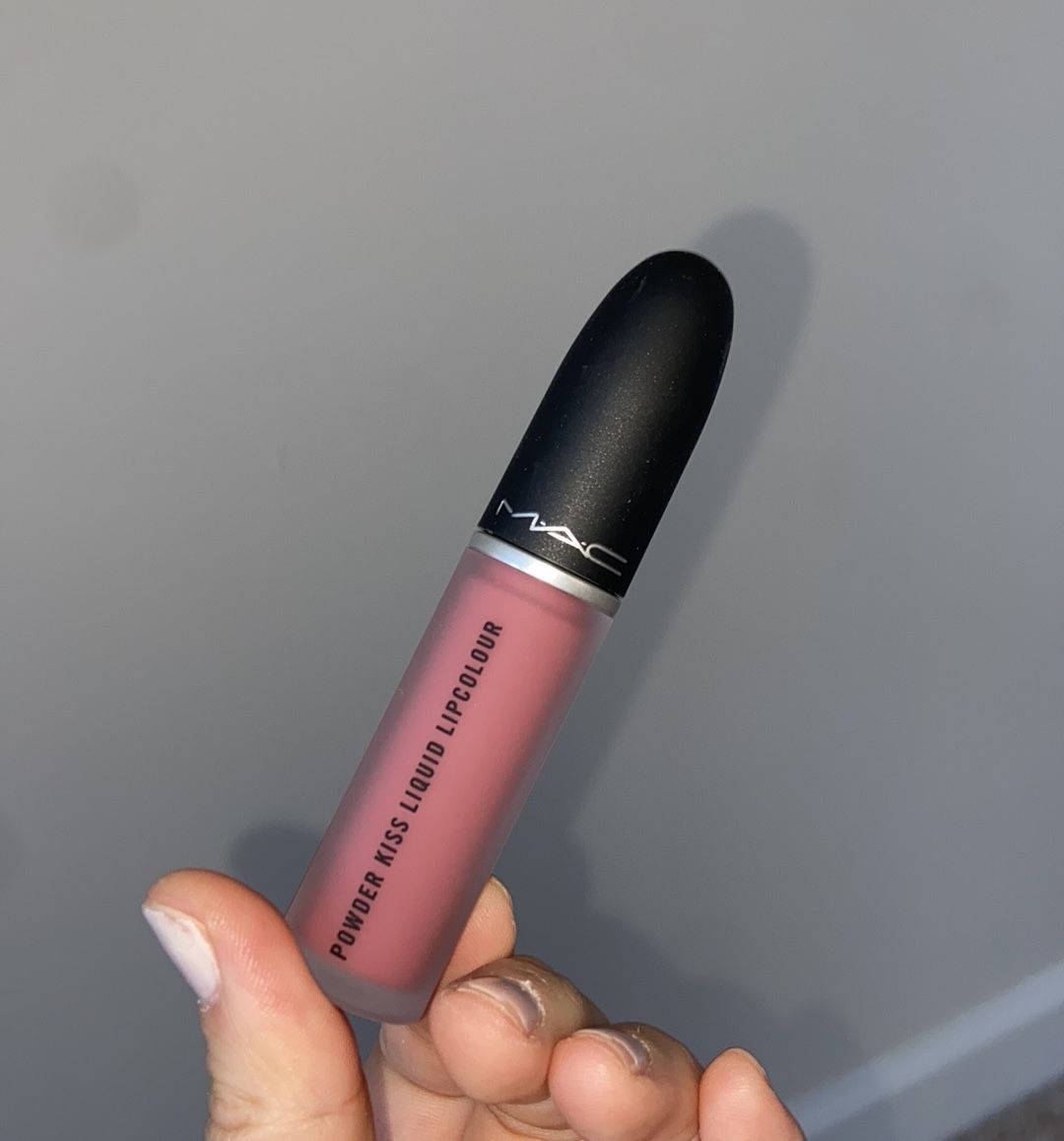 Mac powder kiss lip color. Co-co-coral