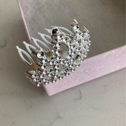 Cute Barrette Crown