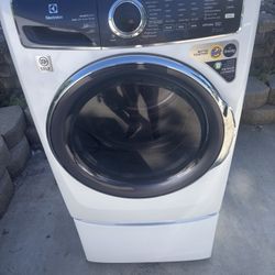 Brand New Electrolux Washer 