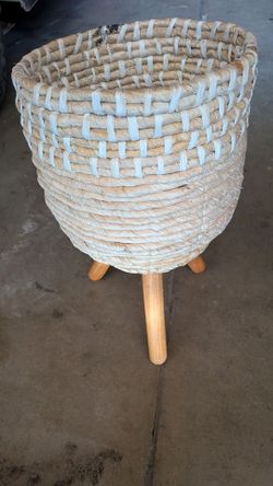 Boho plant stand