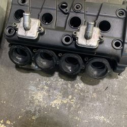 R6 Cylinder Head