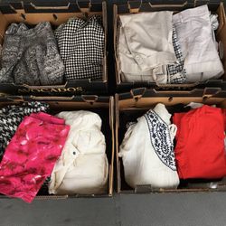 Large Lot 32+ Womens Clothing Pants Sweaters Tops Skirt Etc