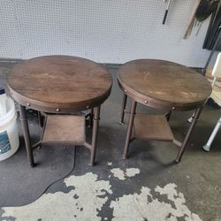 2 Matching End Tables