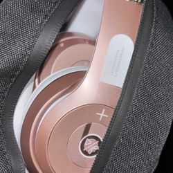 Rose Gold Beats