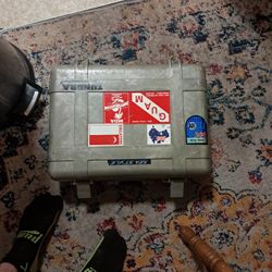 Nikon Under Water Camera/with Briefcase Size Pelican Case