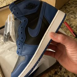 Jordan 1 