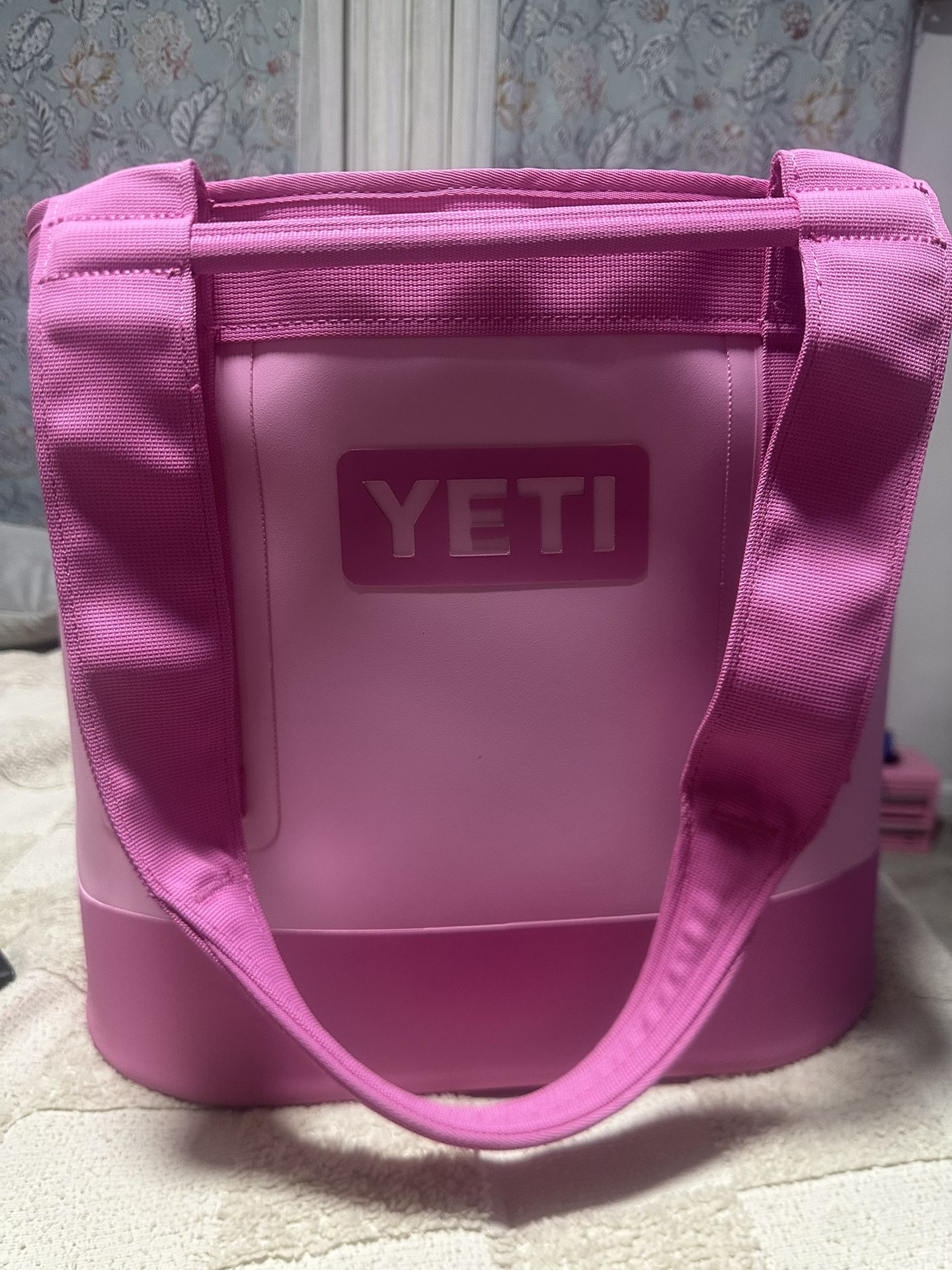 Yeti Camino 20